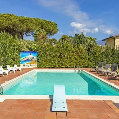 Casa Vacanza Villa Romano นีโกโลซี ภายนอก รูปภาพ
