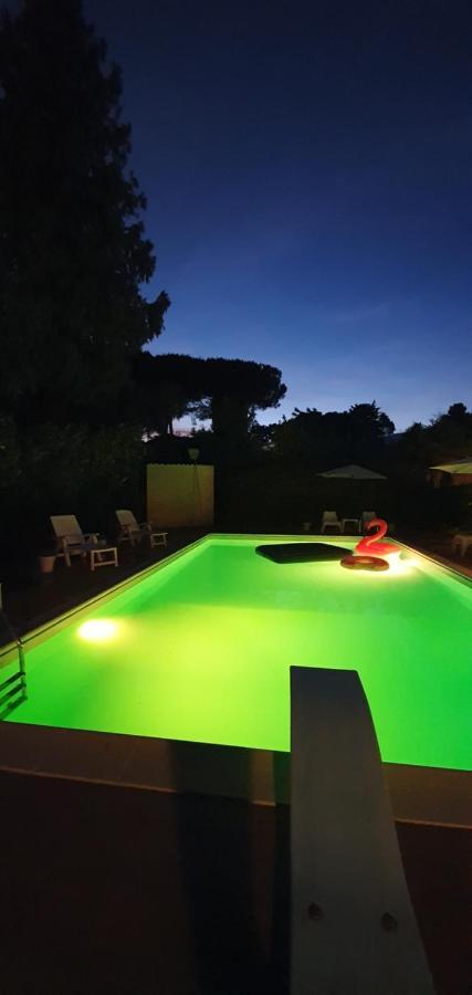 Casa Vacanza Villa Romano นีโกโลซี ภายนอก รูปภาพ
